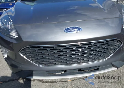 2021 Ford Escape Sel z USA, uszkodzony, nr VIN 1FMCU0H67MUB25632